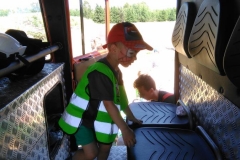 9e62342f-1e14-4189-bd98-89eb851e1ad1