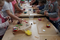 f39390fd-4f4f-439d-8294-fbb92fa0826e