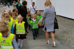 e5b8707d-c52e-4976-b644-d7031853cacb